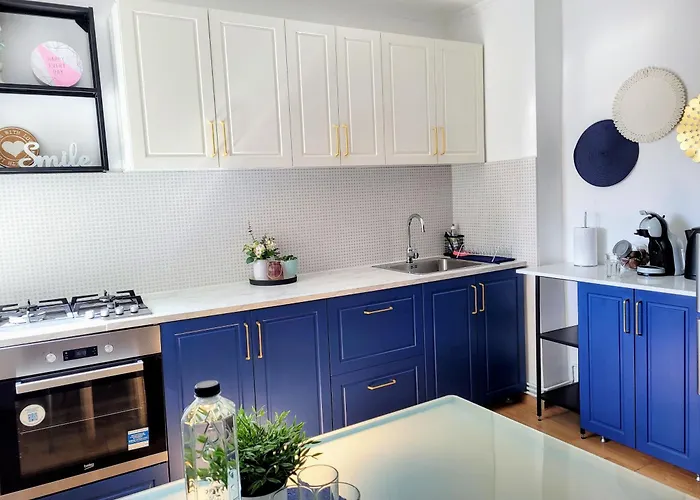 Cozy Retreat, Obor Market & Metro Apartment