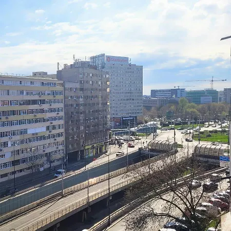 Apartment Cozy Retreat, Obor Market & Metro *