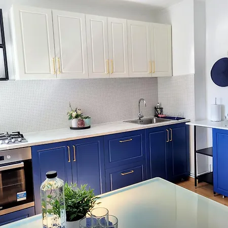 Cozy Retreat, Obor Market&metro Apartament