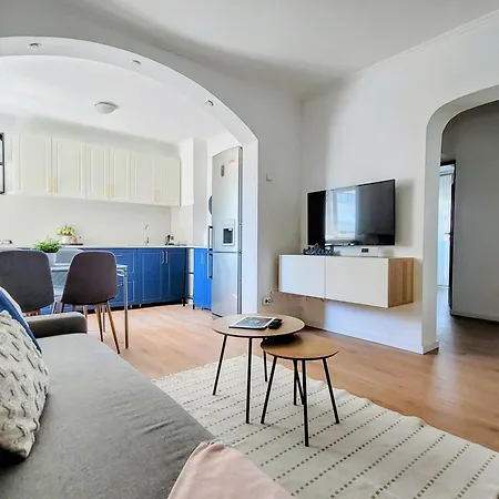 Apartment Cozy Retreat, Obor Market & Metro